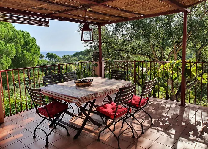 Nyaraló Elbadamare - Casa Mare *